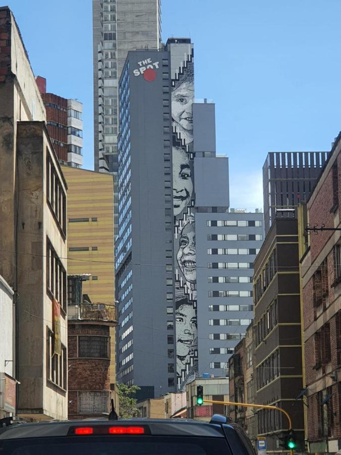 Apartamento En Torre Barcelona Ve Monserrate Lado The Spotty Bogotá