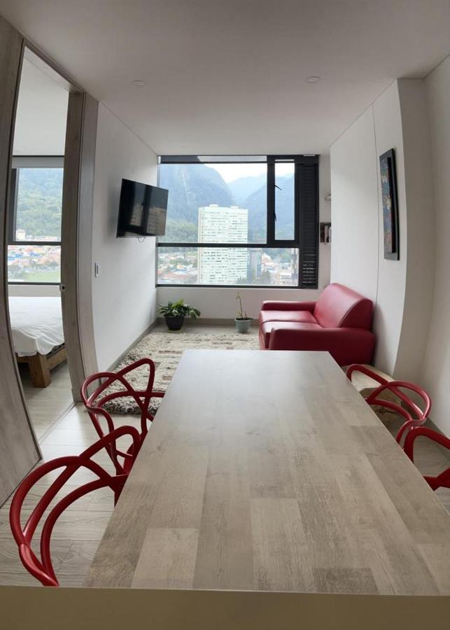 En Torre Barcelona Ve Monserrate Lado The Spotty Apartamento